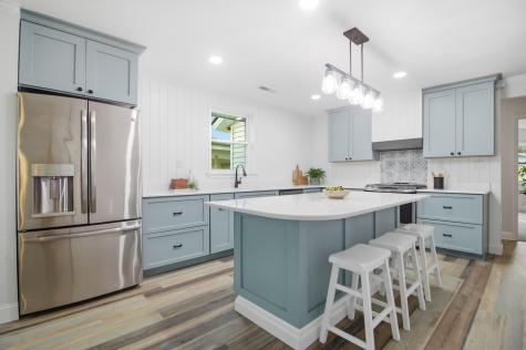 921 Hillsboro Drive Charleston SC 29407