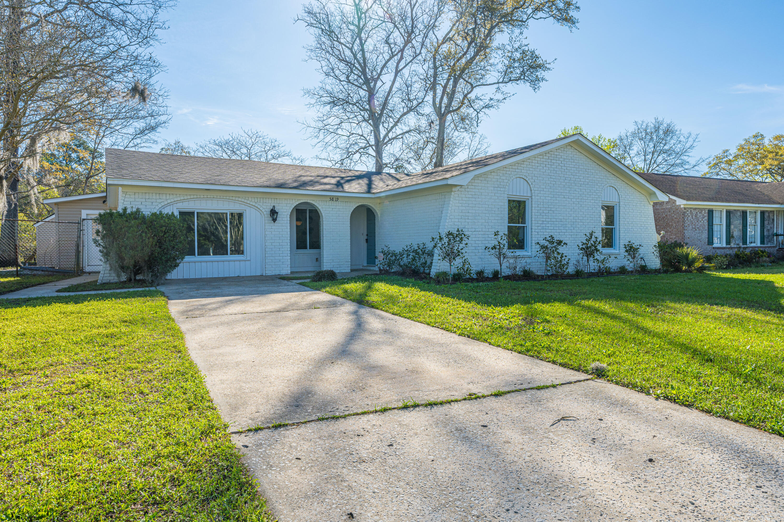 5819 Saint Angela Drive North Charleston SC 29418