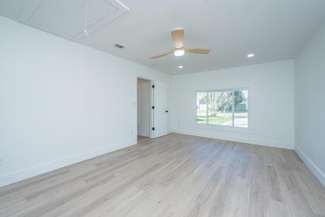 5819 Saint Angela Drive North Charleston SC 29418