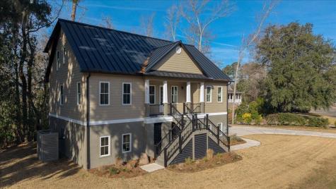 2003 Wharf Landing Court North Charleston SC 29418