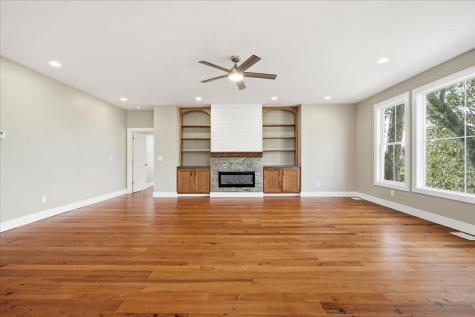 2003 Wharf Landing Court North Charleston SC 29418