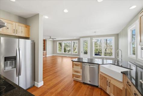 2003 Wharf Landing Court North Charleston SC 29418