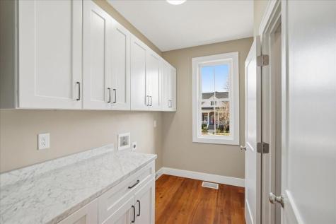 2003 Wharf Landing Court North Charleston SC 29418