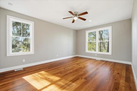 2003 Wharf Landing Court North Charleston SC 29418