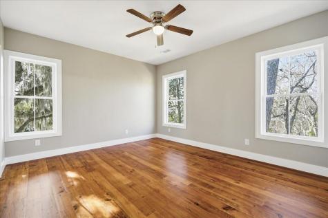 2003 Wharf Landing Court North Charleston SC 29418