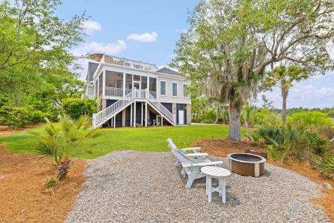 3512 Henrietta Hartford Road Mount Pleasant SC 29466