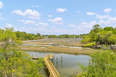 3512 Henrietta Hartford Road Mount Pleasant SC 29466