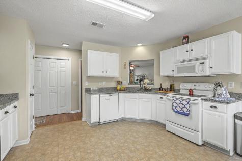 300 Dunning Road Summerville SC 29486