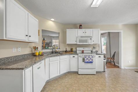 300 Dunning Road Summerville SC 29486