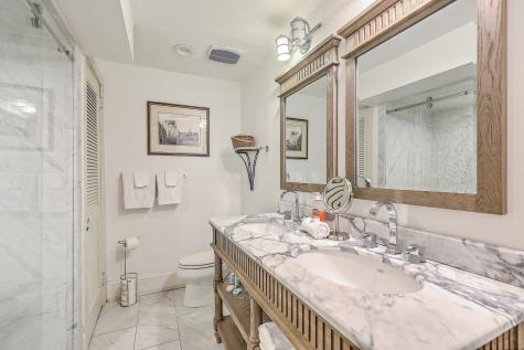 11 George Street Charleston SC 29401