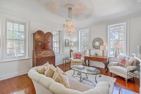11 George Street Charleston SC 29401