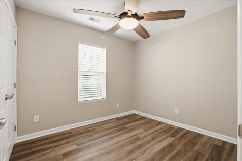 2711 Saratoga Road North Charleston SC 29405