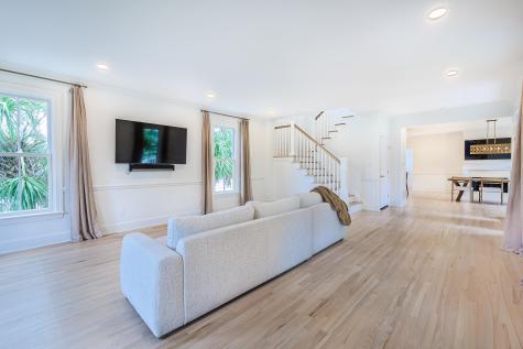 112 Middle Street Mount Pleasant SC 29464