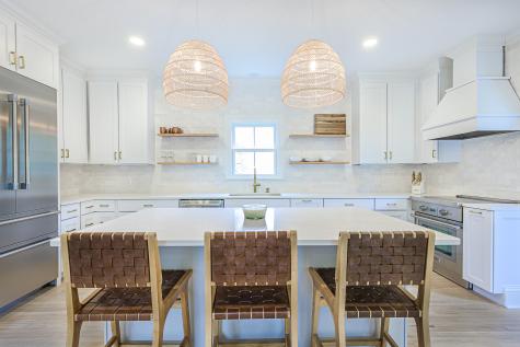 112 Middle Street Mount Pleasant SC 29464