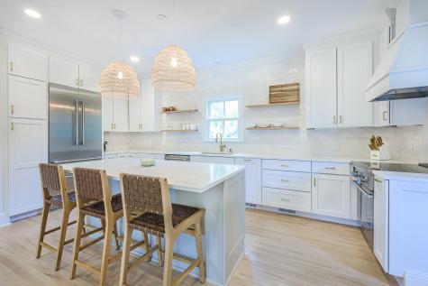 112 Middle Street Mount Pleasant SC 29464
