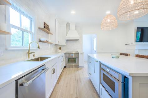 112 Middle Street Mount Pleasant SC 29464
