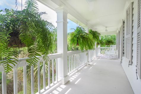112 Middle Street Mount Pleasant SC 29464