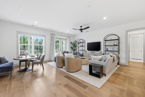 320 Longshore Street Charleston SC 29492