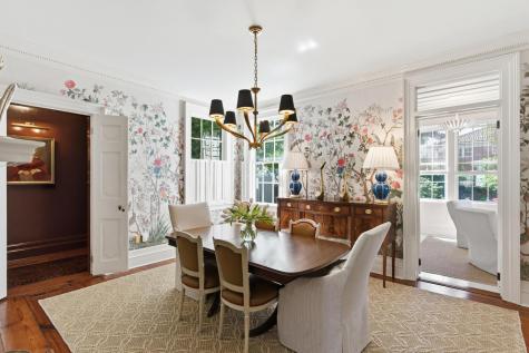 7 Lowndes Street Charleston SC 29401