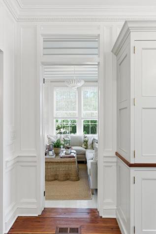 7 Lowndes Street Charleston SC 29401