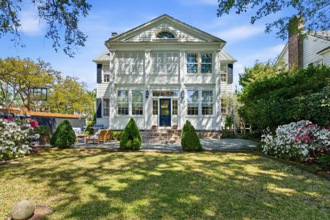 7 Lowndes Street Charleston SC 29401