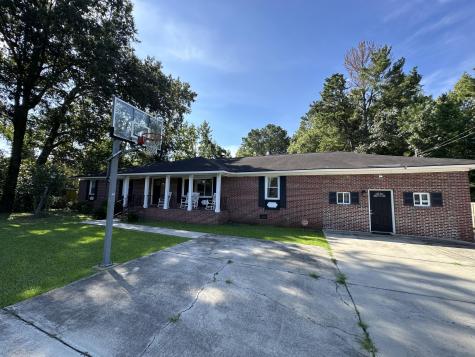 1745 Central Avenue Summerville SC 29483