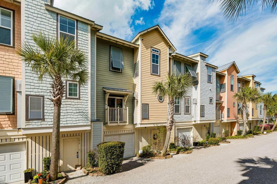 1010 Lighterman Way Charleston SC 29412
