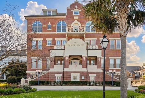 55 Ashley Avenue Charleston SC 29401