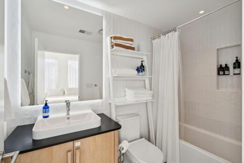 55 Ashley Avenue Charleston SC 29401
