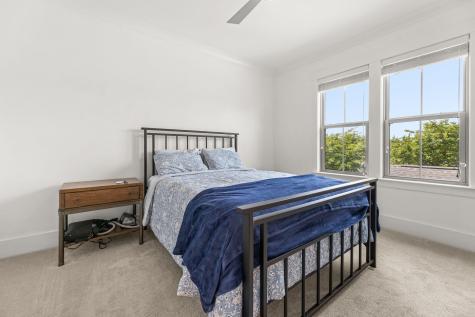 242 Oak Park Street Summerville SC 29483