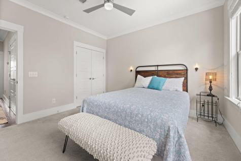 242 Oak Park Street Summerville SC 29483