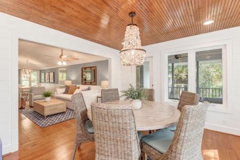 29 Twin Oaks Lane Isle Of Palms SC 29451