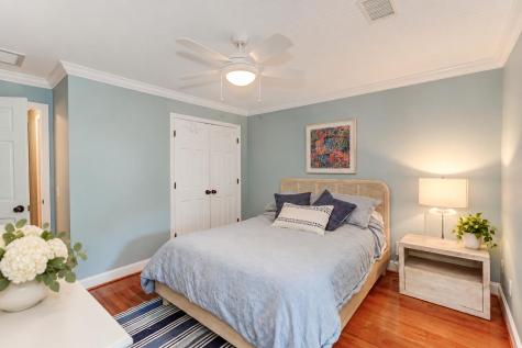 29 Twin Oaks Lane Isle Of Palms SC 29451