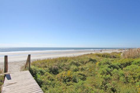 29 Twin Oaks Lane Isle Of Palms SC 29451