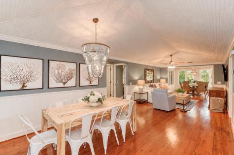 29 Twin Oaks Lane Isle Of Palms SC 29451
