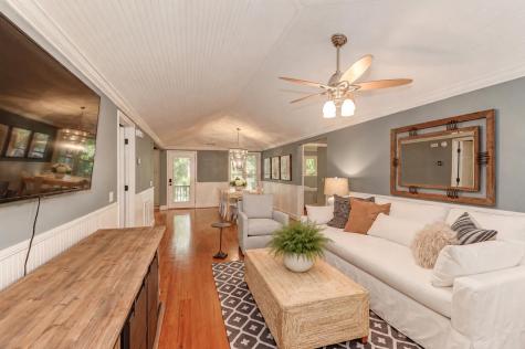 29 Twin Oaks Lane Isle Of Palms SC 29451
