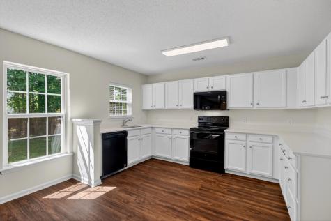 125 Avalon Road Summerville SC 29483