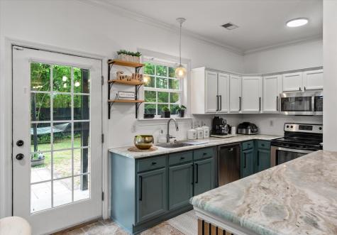 8949 Furr Street North Charleston SC 29406