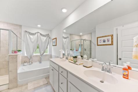 128 Red Bluff Street Summerville SC 29483