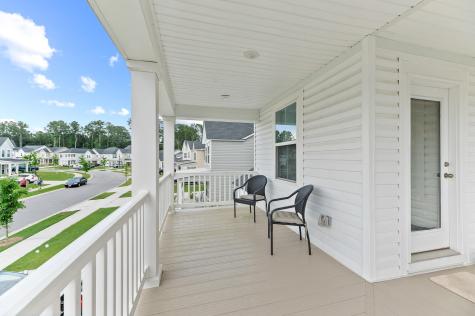 128 Red Bluff Street Summerville SC 29483