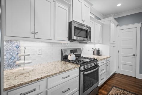 402 Sumter Charleston SC 29403