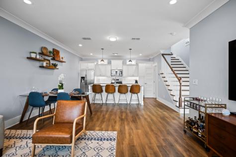 402 Sumter Charleston SC 29403