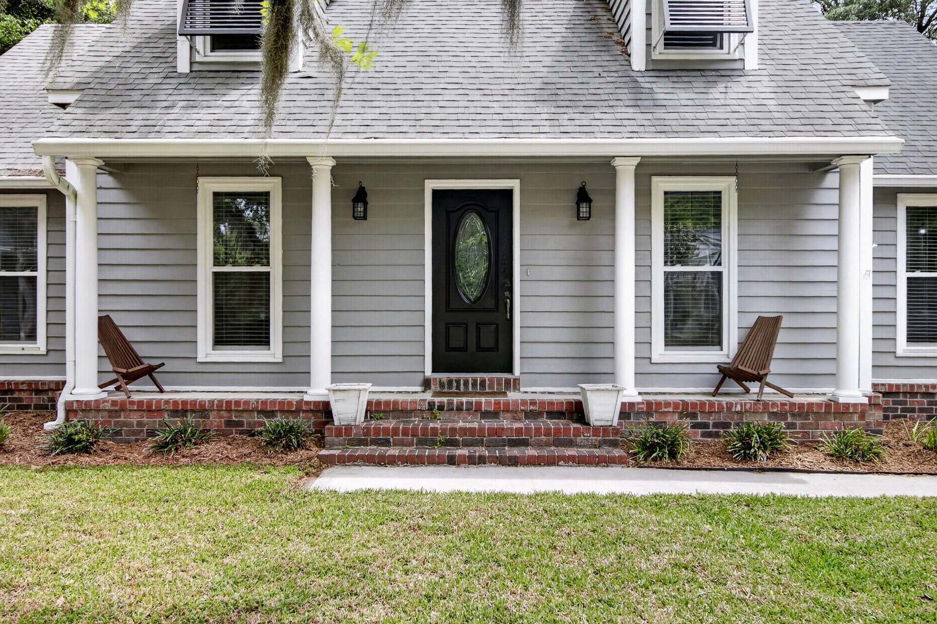 27 Westside Drive Charleston SC 29412