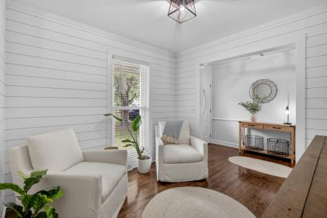 27 Westside Drive Charleston SC 29412