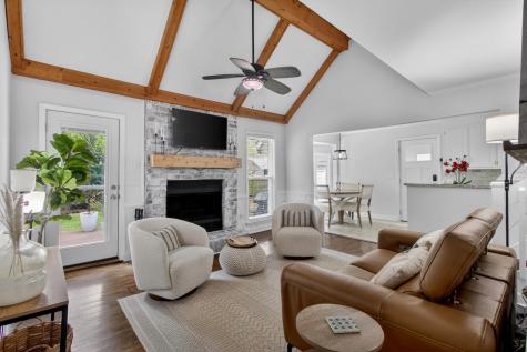 27 Westside Drive Charleston SC 29412