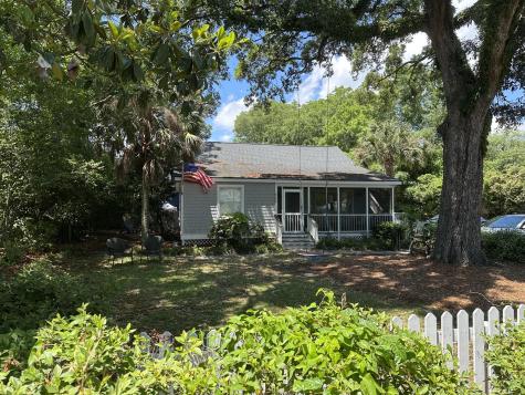 960 Mccants Drive Mount Pleasant SC 29464