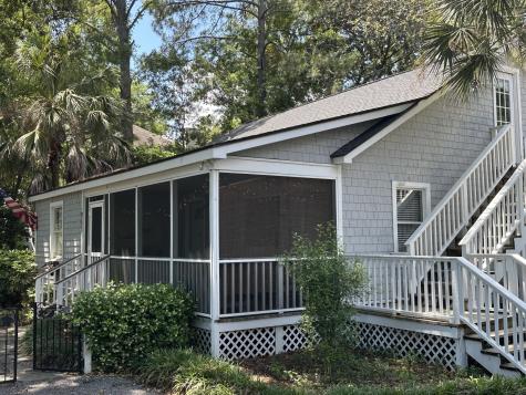 960 Mccants Drive Mount Pleasant SC 29464