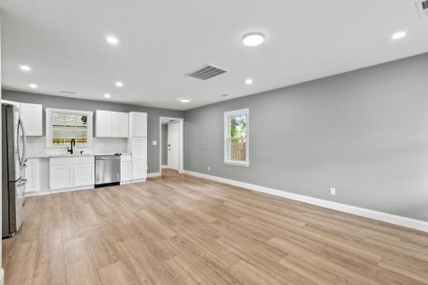 1907 Hazelwood Drive Charleston SC 29407