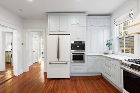 78 Vanderhorst Street Charleston SC 29403