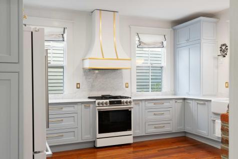 78 Vanderhorst Street Charleston SC 29403